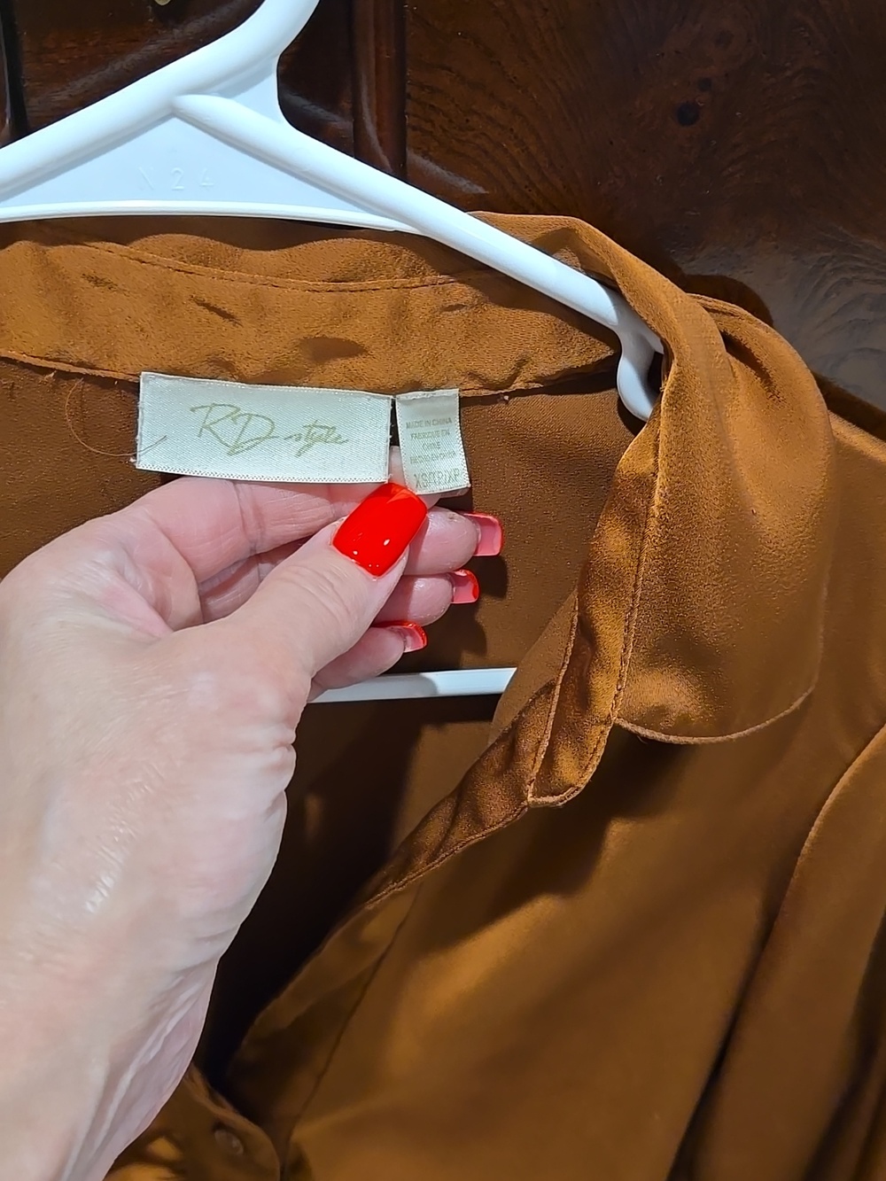 RD Style Rust Ruched Button-Front Blouse - Picture 2 of 5